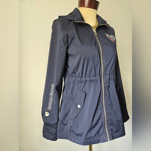 Sesame Street Elmo Loves To Play Golf Hooded Jacket. Size Small - Picture 2 of 15